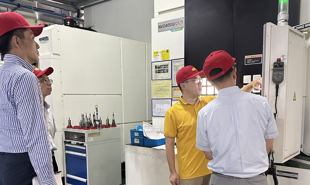 Toyota-Bicom Optics.png